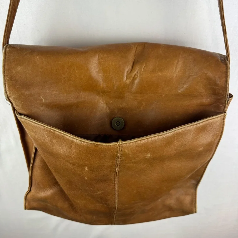 Simon Brown Leather Messenger Bag‎ Crossbody Made in Colombia Vintage Satchel